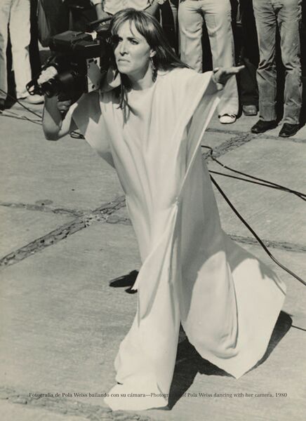 File:Pola Weiss 1980.jpg